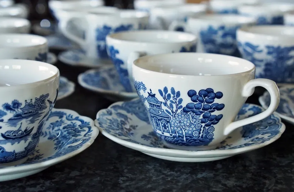 Kleje do ceramiki i porcelany